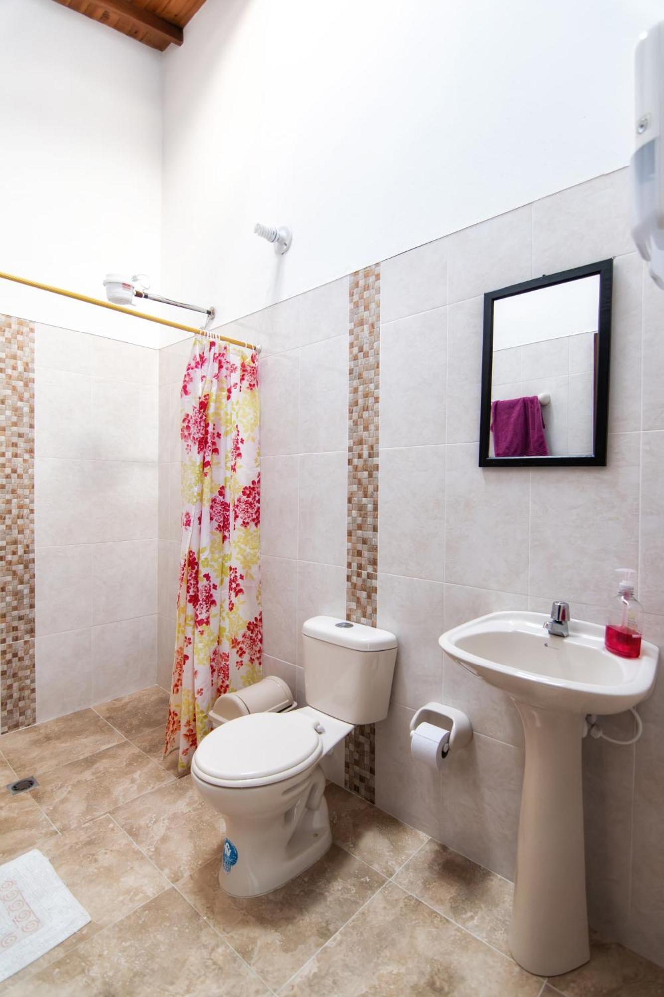 Fami Hotel Vive Jardin Exterior foto